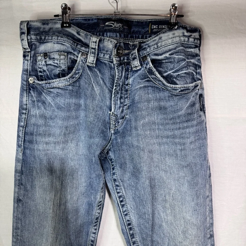 Silver Jeans Eddie light wash jeans Size 31x34